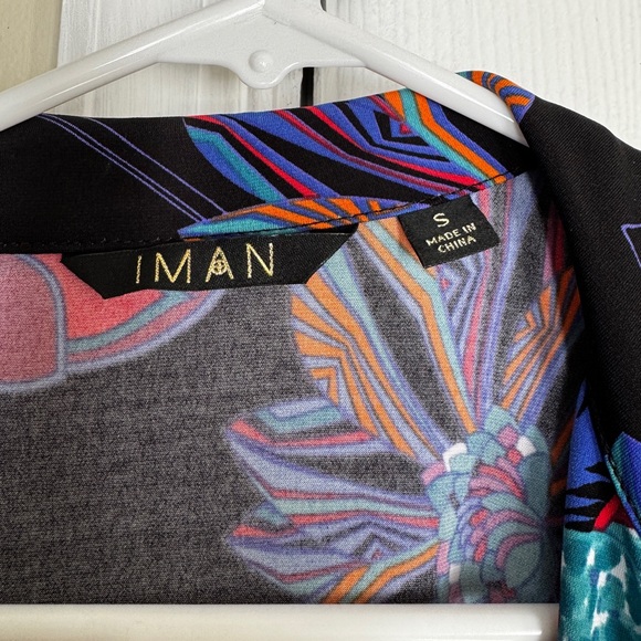 Iman Multicolor Tropical Wrap Crop Top EUC Small Long Sleeve - Picture 15 of 15